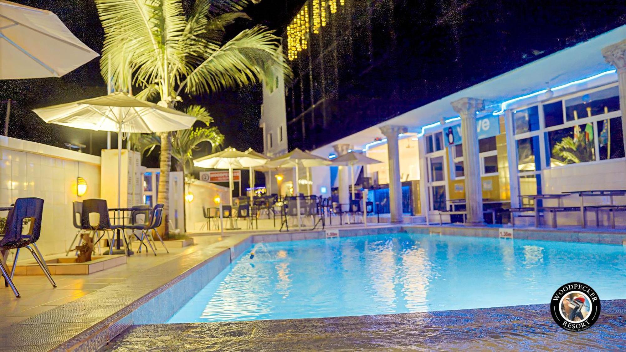 Woodpecker Resort Hotel Banjul Exterior photo